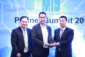 รางวัล Partner of the Year Award สำหรับ Education sector บริษัท Sysnect Information จำกัด