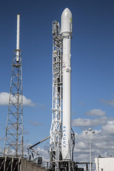 Credit: https://twitter.com/SpaceX/status/736313781907685376/photo/1?ref_src=twsrc%5Etfw