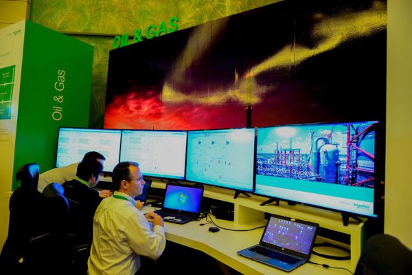 schneider-electric-connect-2016-6