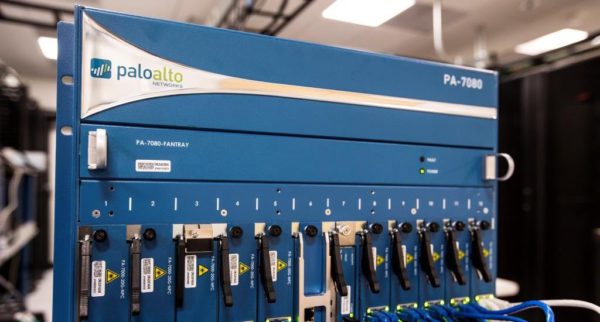 palo_alto_pa-7080_appliance