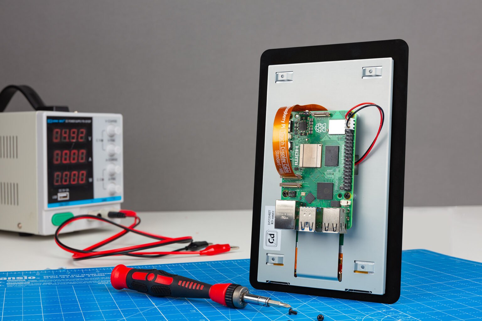 Raspberry Pi เปิดตัว Touch Display 2 – TechTalkThai